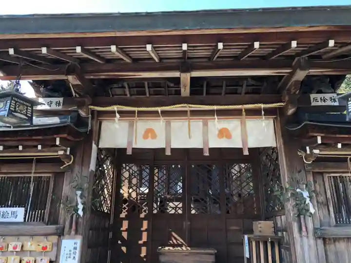 苗村神社の本殿・本堂