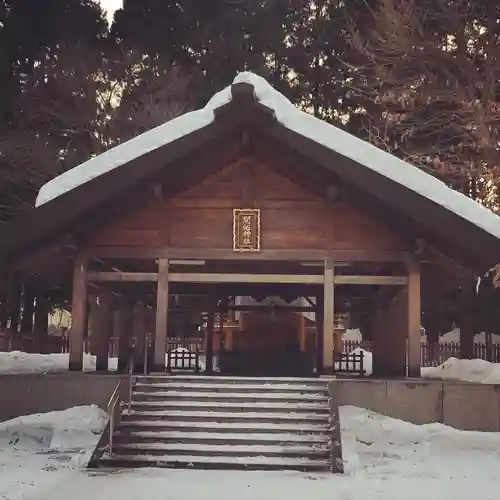 開拓神社の本殿