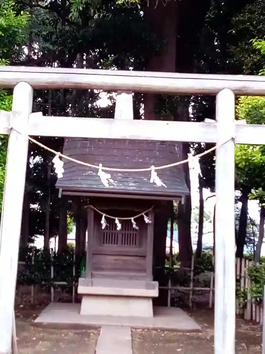 峯ヶ岡八幡神社の末社・摂社