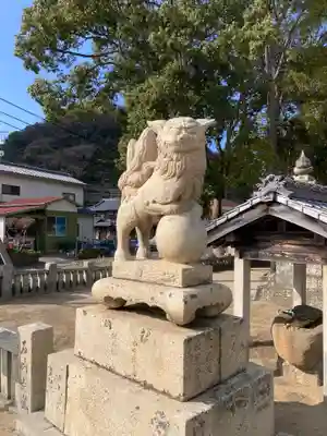 船越和気比売神社の狛犬