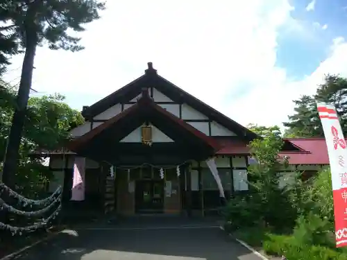 多賀神社の本殿