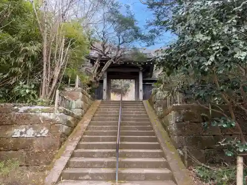 黄梅院（円覚寺塔頭）の{uncategorized: "未分類", other: "その他", undefined: "問題あり", building: "その他建物", grave: "お墓", sacred_gate: "鳥居", guardian: "狛犬", statue: "像", buddha: "仏像", history: "歴史", nature: "自然", garden: "庭園", animal: "動物", pagoda: "塔", temizu: "手水舎", mountain_gate: "山門・神門", sanctuary: "本殿・本堂", subordinate: "末社・摂社", art: "芸術", scenery: "景色", jizo: "地蔵", ema: "絵馬", goshuin: "御朱印", omikuji: "おみくじ", items: "授与品その他", amulet: "お守り", goshuincho: "御朱印帳", eats: "食事", festival: "お祭り", votive_dance: "神楽", shichigosan: "七五三参", wedding: "結婚式", experience: "体験その他", initially: "初詣", around: "周辺", anti_infection: "感染症対策"}
