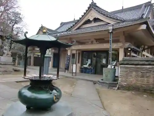 待乳山聖天（本龍院）の本殿・本堂