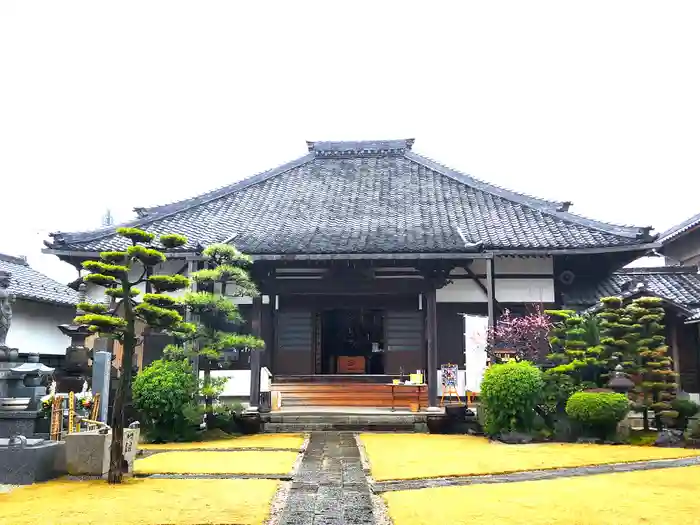 青林山　延命寺の本殿