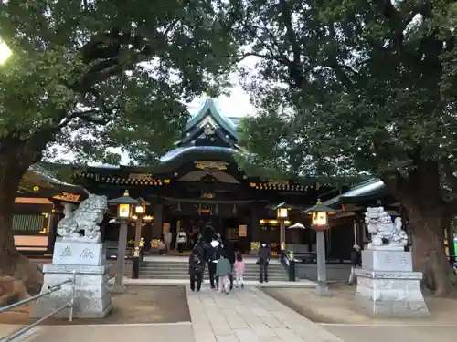 穴八幡宮の本殿・本堂