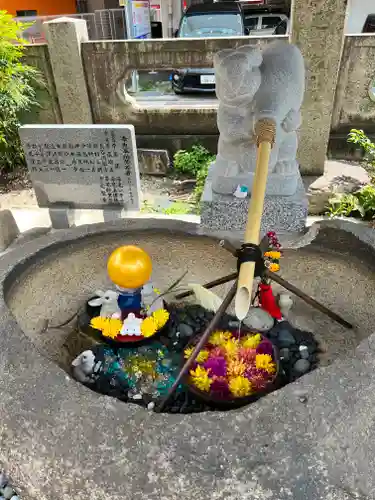 三輪神社の手水舎