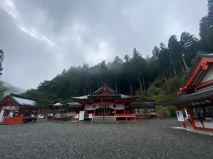 金櫻神社の本殿・本堂