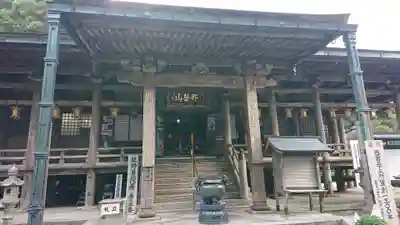 青岸渡寺の本殿・本堂