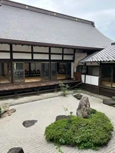 大藏經寺の庭園