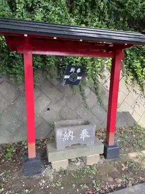 芝守稲荷神社の{uncategorized: "未分類", other: "その他", undefined: "問題あり", building: "その他建物", grave: "お墓", sacred_gate: "鳥居", guardian: "狛犬", statue: "像", buddha: "仏像", history: "歴史", nature: "自然", garden: "庭園", animal: "動物", pagoda: "塔", temizu: "手水舎", mountain_gate: "山門・神門", sanctuary: "本殿・本堂", subordinate: "末社・摂社", art: "芸術", scenery: "景色", jizo: "地蔵", ema: "絵馬", goshuin: "御朱印", omikuji: "おみくじ", items: "授与品その他", amulet: "お守り", goshuincho: "御朱印帳", eats: "食事", festival: "お祭り", votive_dance: "神楽", shichigosan: "七五三参", wedding: "結婚式", experience: "体験その他", initially: "初詣", around: "周辺", anti_infection: "感染症対策"}