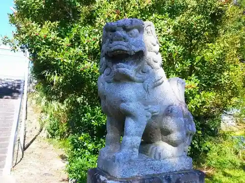 大己貴神社の狛犬