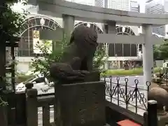 高山稲荷神社（旧鎮座地）の狛犬