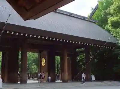 靖國神社の山門・神門