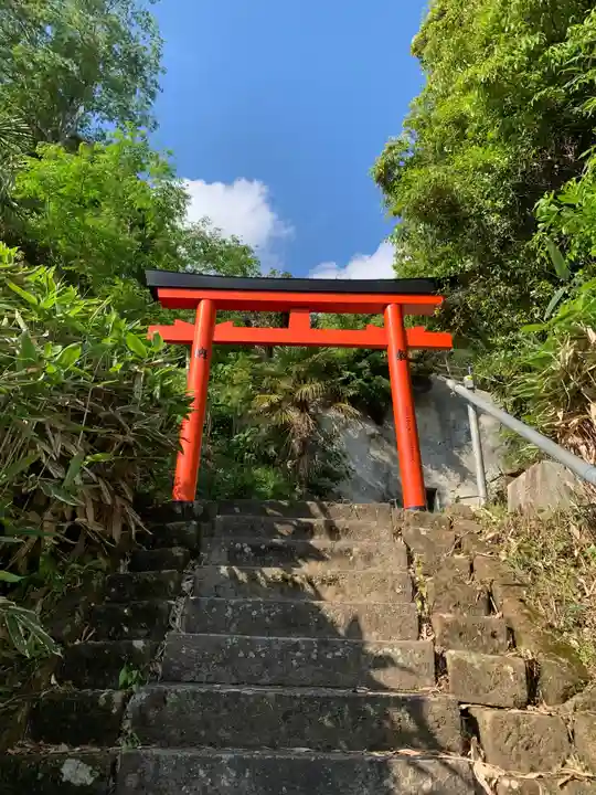 八幡神社の鳥居