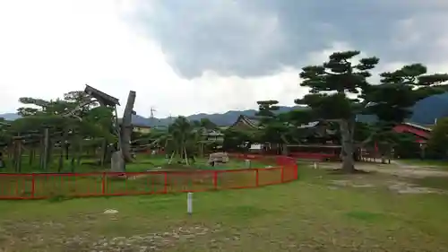 唐崎神社の建物その他