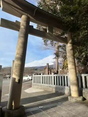 富士山東口本宮 冨士浅間神社の鳥居