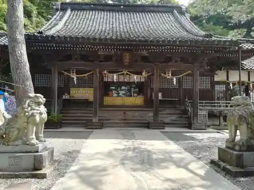 石浦神社の本殿・本堂