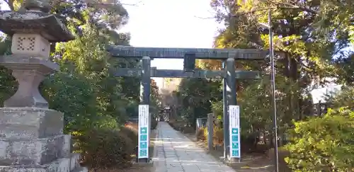 春日部八幡神社の鳥居