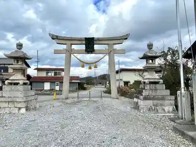 川桁神社（出路）(滋賀県)