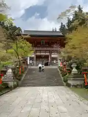 鞍馬寺の山門