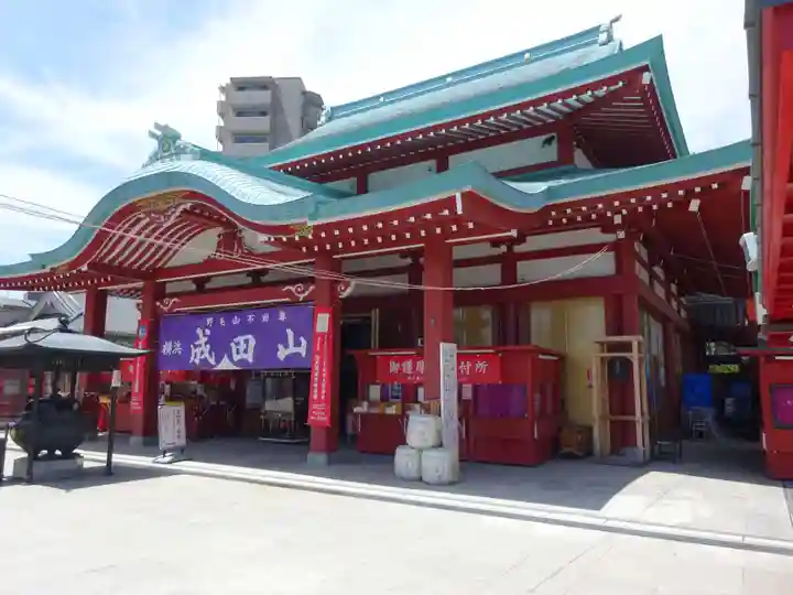 成田山横浜別院延命院の本殿・本堂