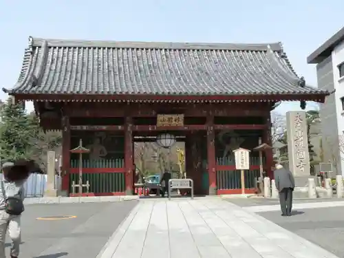 護国寺の山門