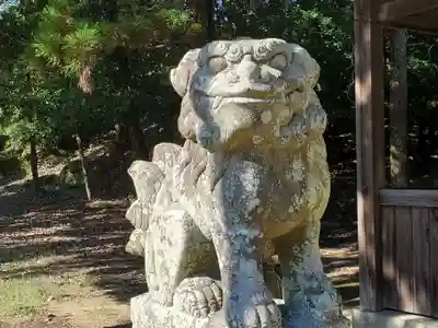 八幡神社の狛犬
