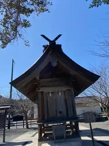 田中神社の{uncategorized: "未分類", other: "その他", undefined: "問題あり", building: "その他建物", grave: "お墓", sacred_gate: "鳥居", guardian: "狛犬", statue: "像", buddha: "仏像", history: "歴史", nature: "自然", garden: "庭園", animal: "動物", pagoda: "塔", temizu: "手水舎", mountain_gate: "山門・神門", sanctuary: "本殿・本堂", subordinate: "末社・摂社", art: "芸術", scenery: "景色", jizo: "地蔵", ema: "絵馬", goshuin: "御朱印", omikuji: "おみくじ", items: "授与品その他", amulet: "お守り", goshuincho: "御朱印帳", eats: "食事", festival: "お祭り", votive_dance: "神楽", shichigosan: "七五三参", wedding: "結婚式", experience: "体験その他", initially: "初詣", around: "周辺", anti_infection: "感染症対策"}