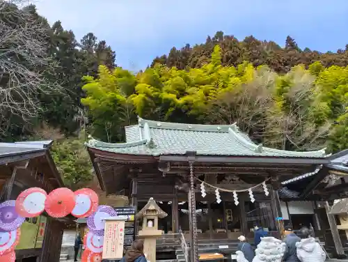早馬神社の{uncategorized: "未分類", other: "その他", undefined: "問題あり", building: "その他建物", grave: "お墓", sacred_gate: "鳥居", guardian: "狛犬", statue: "像", buddha: "仏像", history: "歴史", nature: "自然", garden: "庭園", animal: "動物", pagoda: "塔", temizu: "手水舎", mountain_gate: "山門・神門", sanctuary: "本殿・本堂", subordinate: "末社・摂社", art: "芸術", scenery: "景色", jizo: "地蔵", ema: "絵馬", goshuin: "御朱印", omikuji: "おみくじ", items: "授与品その他", amulet: "お守り", goshuincho: "御朱印帳", eats: "食事", festival: "お祭り", votive_dance: "神楽", shichigosan: "七五三参", wedding: "結婚式", experience: "体験その他", initially: "初詣", around: "周辺", anti_infection: "感染症対策"}