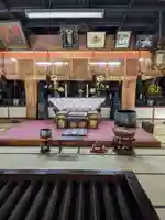 迫間不動尊の本殿・本堂