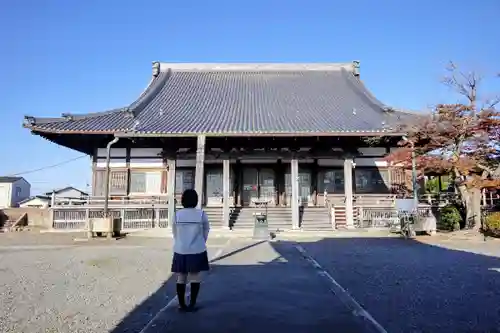 養寿寺の本殿・本堂