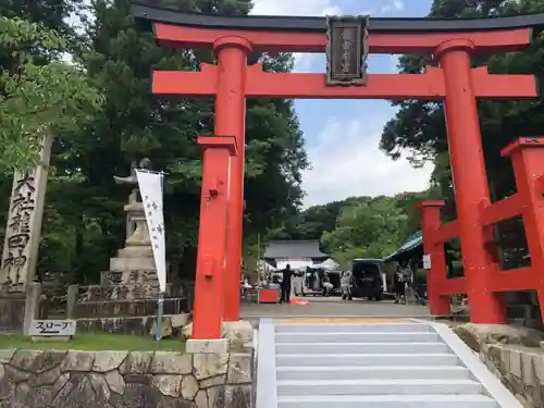 龍田大社の鳥居