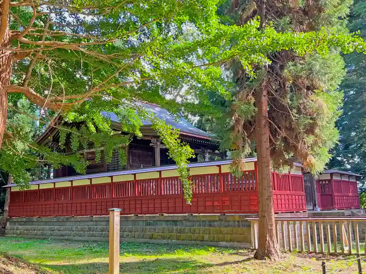 猿賀神社の本殿・本堂
