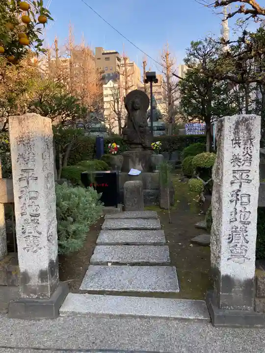 浅草寺の地蔵