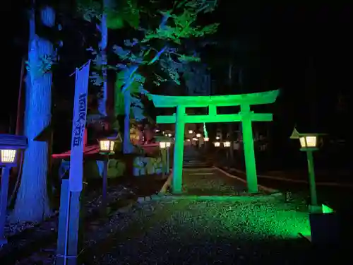 諏訪大社下社秋宮(長野県)