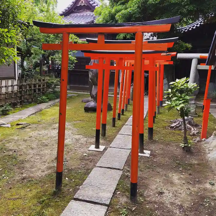 三囲神社(東京都)