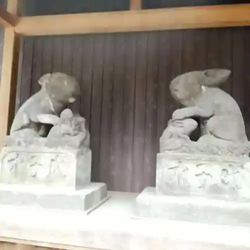 調神社の狛犬