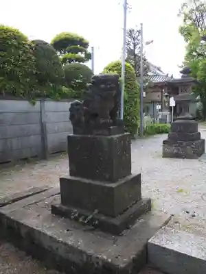 六月八幡神社の狛犬