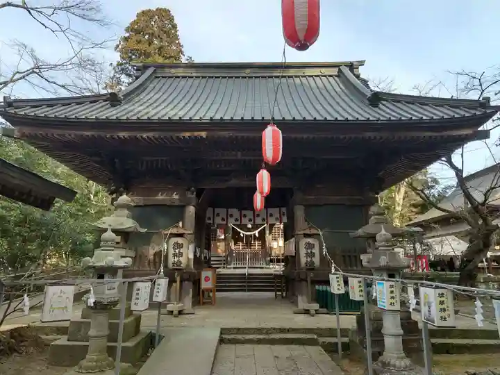 雄琴神社の本殿・本堂