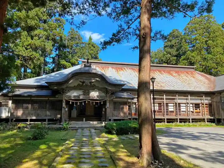出羽神社(出羽三山神社)~三神合祭殿~(山形県)