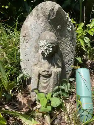 薬仙寺廃寺の地蔵