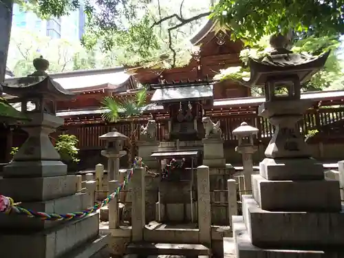 若宮八幡社の末社・摂社