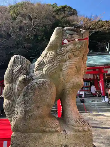 徳島眉山天神社の狛犬