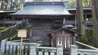 諏訪大社の末社・摂社