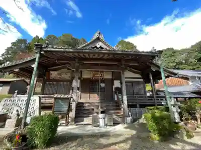 龍性院の本殿・本堂