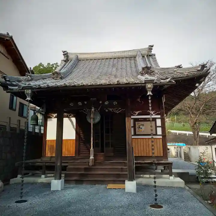 吉祥寺の本殿・本堂