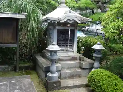 龍華寺の末社・摂社