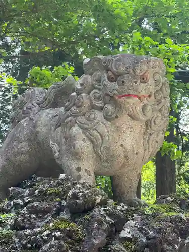 富士山東口本宮 冨士浅間神社の狛犬