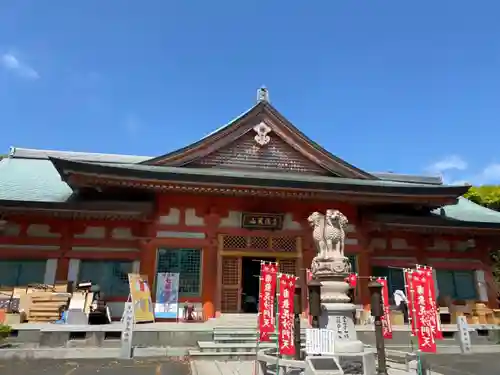 遠州信貴山別院（毘沙門堂）の本殿・本堂