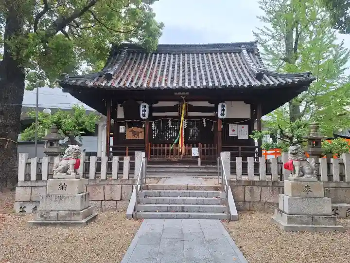 島頭天満宮の{uncategorized: "未分類", other: "その他", undefined: "問題あり", building: "その他建物", grave: "お墓", sacred_gate: "鳥居", guardian: "狛犬", statue: "像", buddha: "仏像", history: "歴史", nature: "自然", garden: "庭園", animal: "動物", pagoda: "塔", temizu: "手水舎", mountain_gate: "山門・神門", sanctuary: "本殿・本堂", subordinate: "末社・摂社", art: "芸術", scenery: "景色", jizo: "地蔵", ema: "絵馬", goshuin: "御朱印", omikuji: "おみくじ", items: "授与品その他", amulet: "お守り", goshuincho: "御朱印帳", eats: "食事", festival: "お祭り", votive_dance: "神楽", shichigosan: "七五三参", wedding: "結婚式", experience: "体験その他", initially: "初詣", around: "周辺", anti_infection: "感染症対策"}